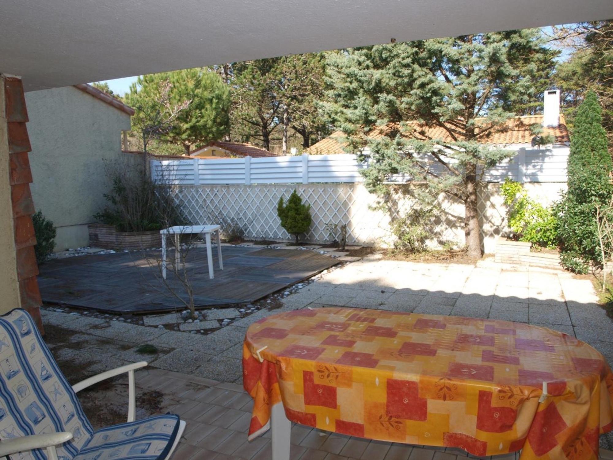 Charmant Pavillon A Saint-Jean-De-Monts: 2 Chambres, Proche Plage, Foret Et Commerces, Jardin Clos - Fr-1-323-259 Dış mekan fotoğraf